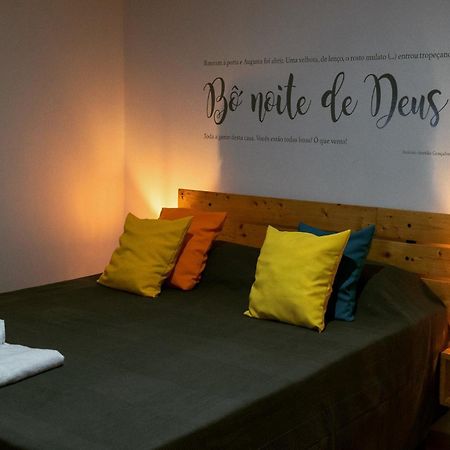 Apartamento Augusta Amwilla Guesthouse Mindelo Extérieur photo